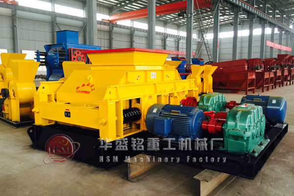 【實力品質(zhì)】1200*1200出口印尼雙齒輥破碎機(jī)